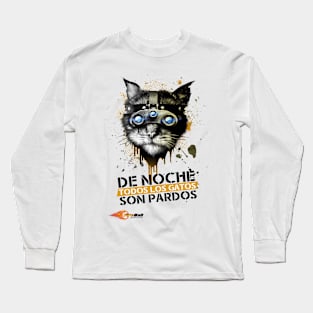 At night, all cats are gray Long Sleeve T-Shirt